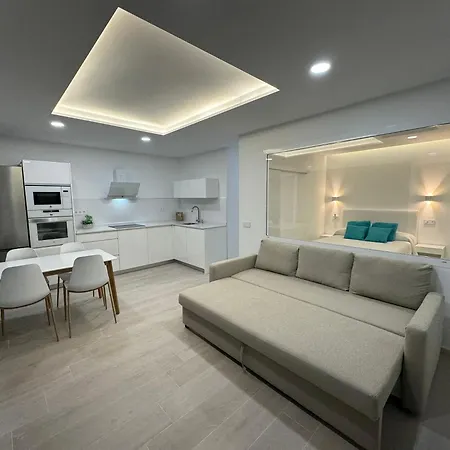 Atico Vistas Mar Playa Canteras 라스팔마스