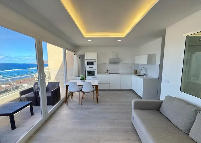 Atico Vistas Mar Playa Canteras Appartement *